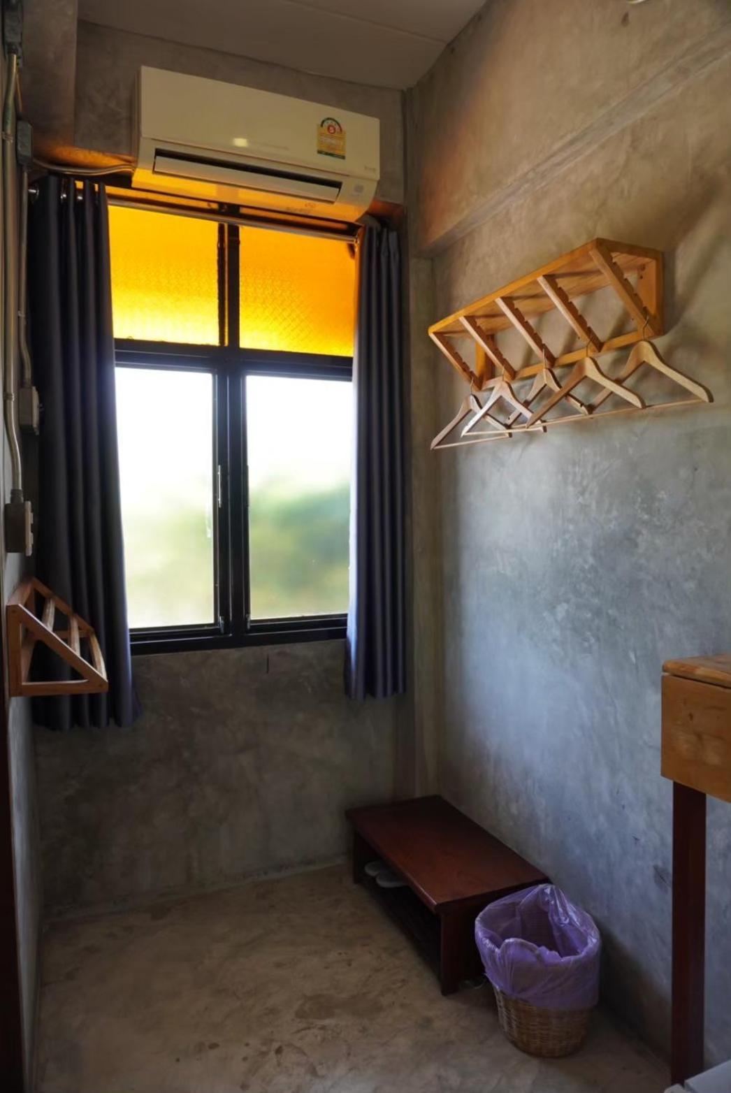 The Picturebook Guesthouse Mae Sot Buitenkant foto